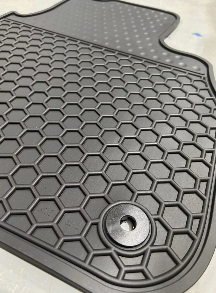 Mazda 3 2019 - 2025 Heavy Duty Waterproof Rubber Floor Mats