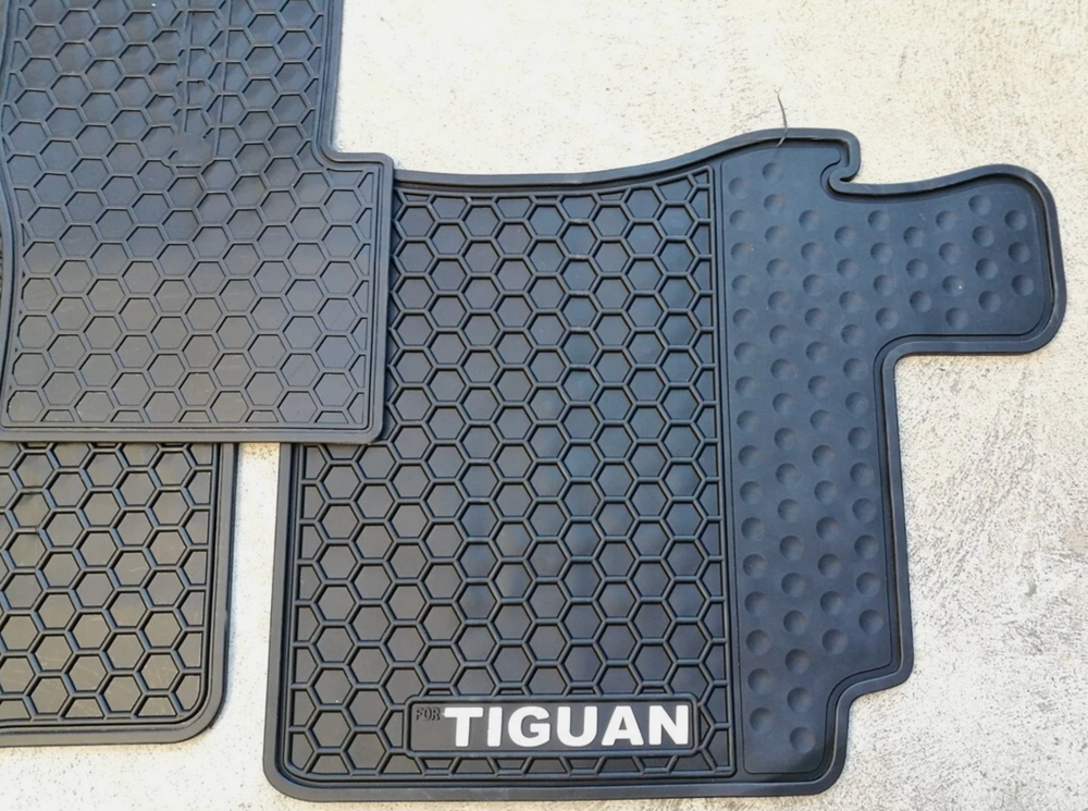 Volkswagen VW Tiguan 2018-2025 Rubber Waterproof Car Floor Mats