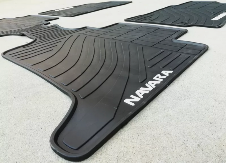 Nissan Navara Dual Cab D40 2005-2015 Complete RUBBER Floor Mat Set