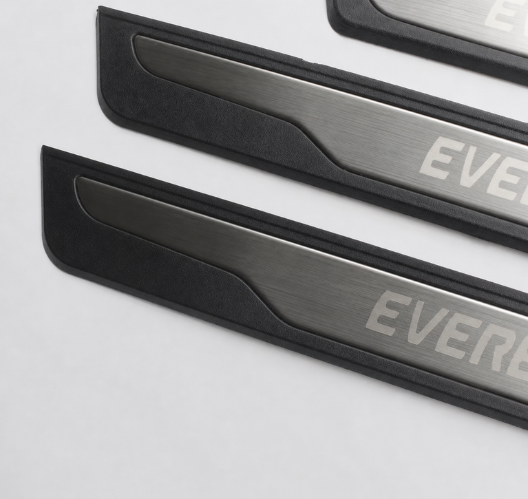 Ford Everest 2022 - 2026 Scuff Plate Door Sill Protector