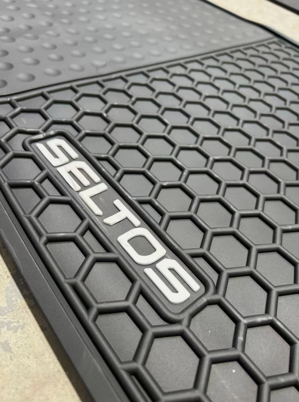 Kia Seltos Rubber Waterproof Car Floor Mats NX4 2023 - Current 2026