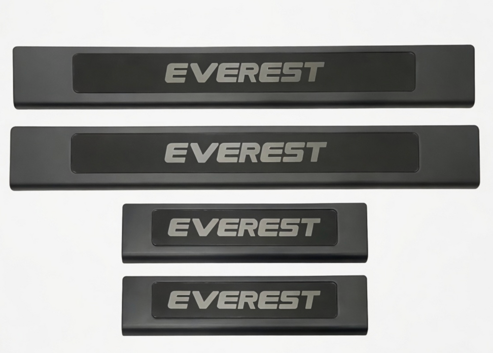 Ford Everest 2022 - 2026 Scuff Plate Door Sill Protector Mirrored